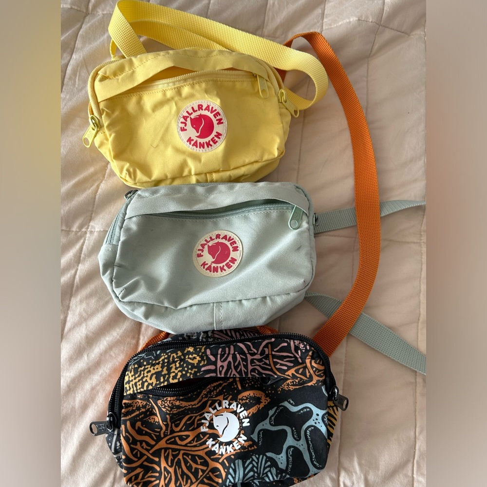 3 Lot of fjallraven hip bags